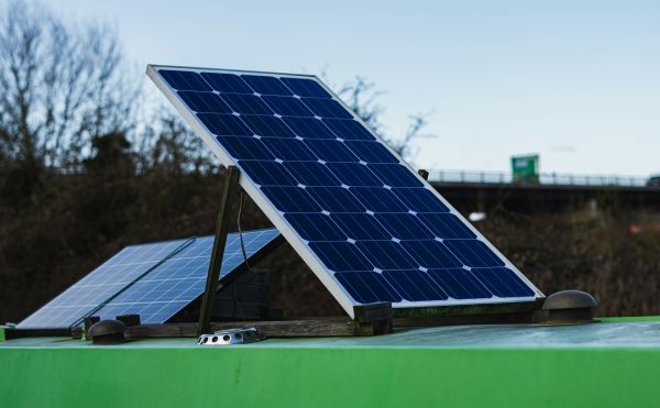 Panneau solaire photovoltaïque : choisissez une solution fiable et écologique